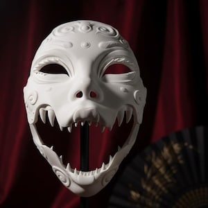 Sierlijk geisha-maskerademasker (beweegbaar kaakmasker)