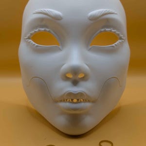 Geisha Masquerade Horror Mask (Movable Jaw) image 7
