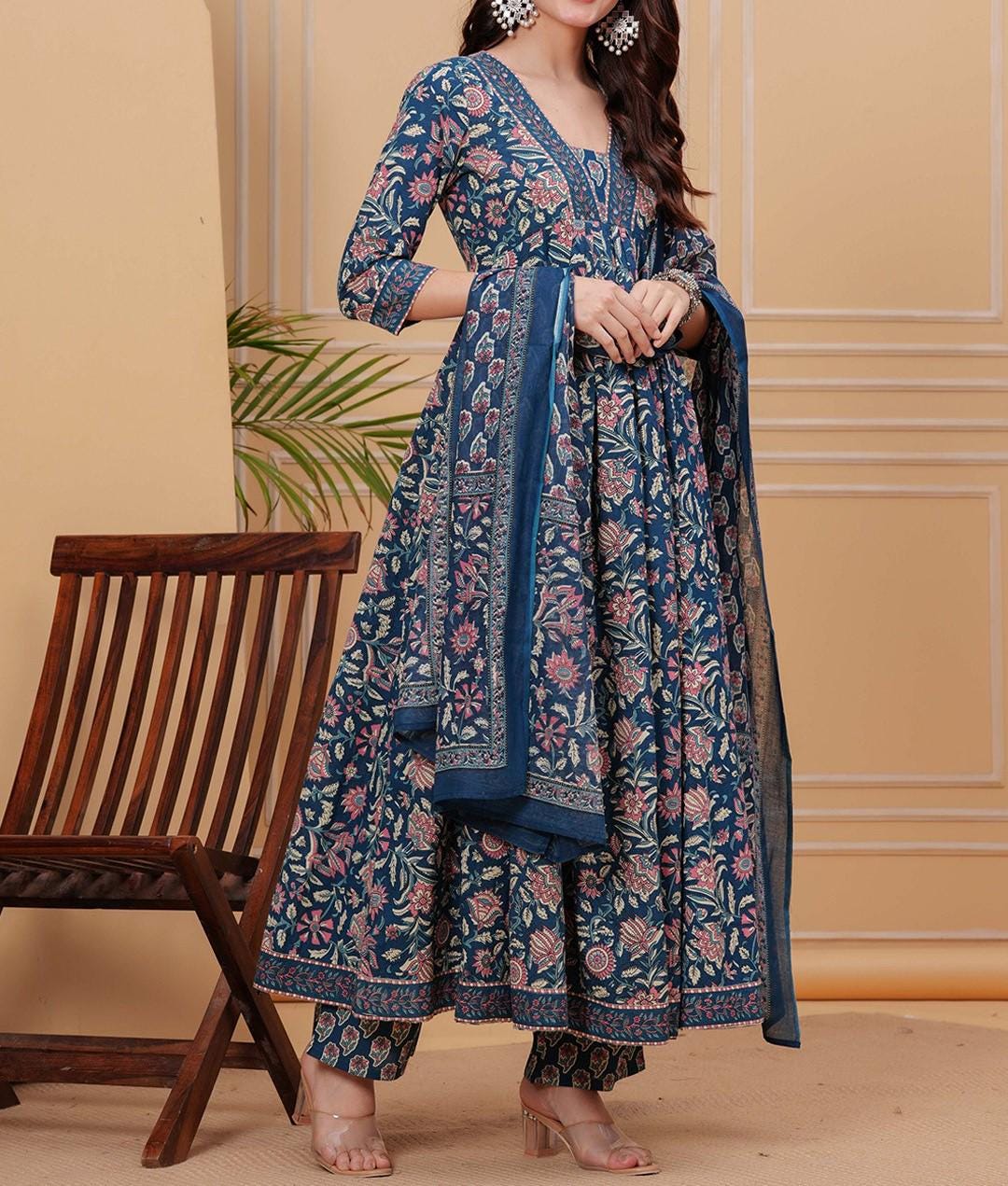 black cut dress Paige 2 piece prom dresses 2020 the Tatum Dress offers Royal Blue Satin Lace-Up Girls Carolina Floral Long Sleeve Midi Dress (Size):2XL