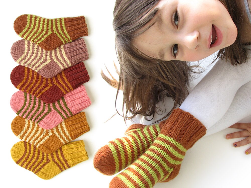 Wool Handmade Winter SOCKS 4-5T Knitted Soft Warm Natural Toddler Kids Christmas