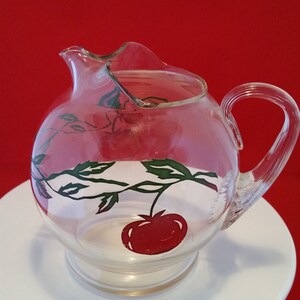 Retro Vintage Ball Juice Glass Pitcher with Tomato Design