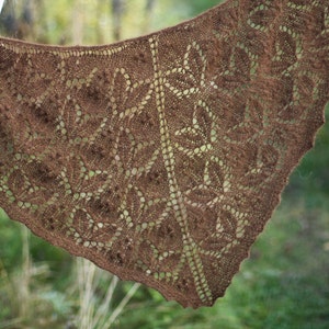 Peaberry - pattern for triangular shawl, alpaca wool crescent coffee bean leaf yarn knitting