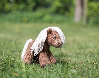 Sally the amigurumi pony PATTERN / Crochet Horse Pony Stuffed Animal Amigurumi Pattern