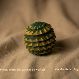 Pallina da riflessologia in legno, pallina da massaggio per agopressione realizzata a mano, sollievo personalizzato dallo stress, regalo per il benessere