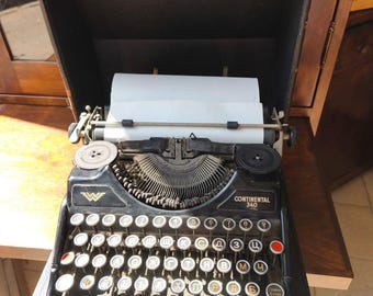 Rara macchina da scrivere Continental 340 degli anni '30 – Targhetta originale del rivenditore bulgaro e tastiera cirillica pre-1945 con lettere obsolete, perfettamente funzionante.