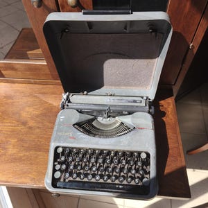 Hermes Baby Typewriter - Etsy