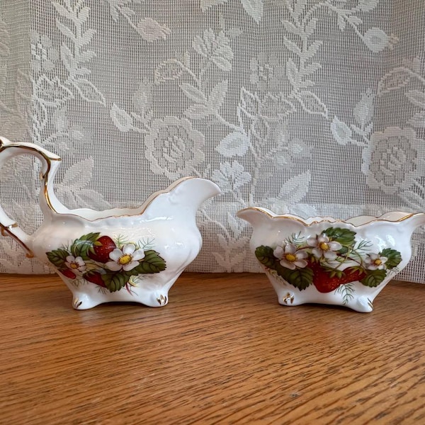 Vintage Hammersley "Strawberry Ripe" Creamer & Open Sugar Bowl Set Made in England