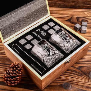 Personalised whiskey glass Set with Wooden Box,Whiskey Stone,Engravable Whiskey Glass Gift For  Husband,1st Anniversary Gift To My Man