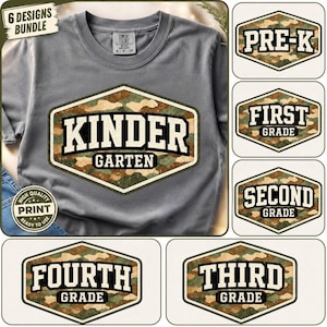 Puede incluir: Una camiseta gris de cuello redondo con un gráfico hexagonal central con patrón de camuflaje y el texto KINDERGARTEN en letras negras negritas. La imagen también muestra cinco diseños hexagonales adicionales con el texto PRE-K, FIRST GRADE, SECOND GRADE, THIRD GRADE y FOURTH GRADE.