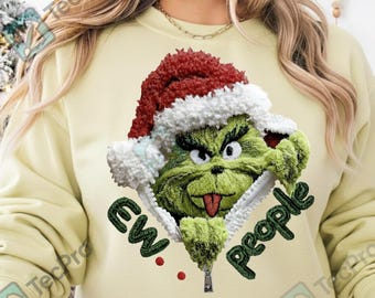 Mostro natalizio alla moda all'uncinetto PNG, design divertente per maglietta natalizia (file digitale)