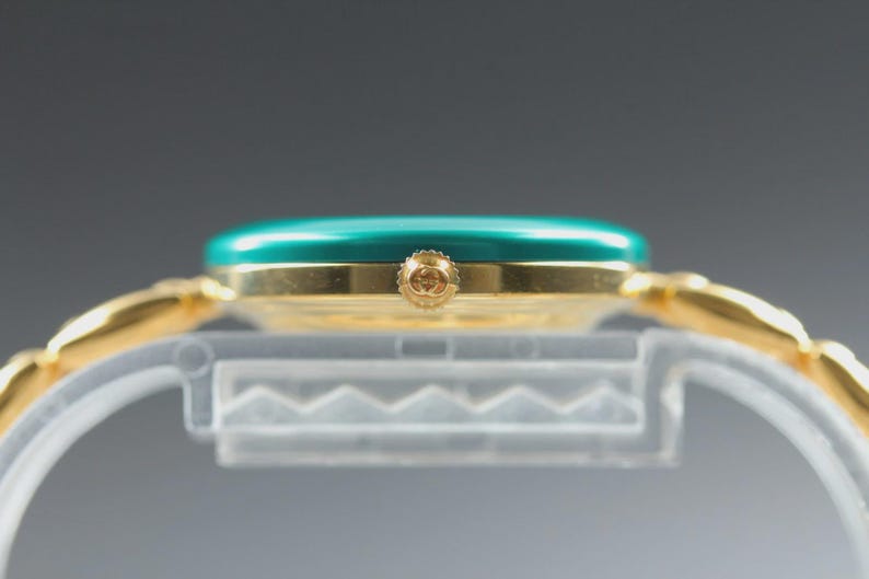 Vintage GUCCI Change Bezel 11/12.2 light Green Gold Quartz Women's Watch image 6