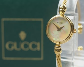Vintage GUCCI 2700.2L 20 mm schelp wijzerplaat gouden damesarmbandhorloge met doos