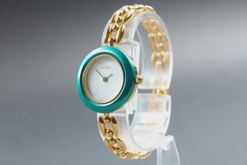 Vintage GUCCI Change Bezel 11/12.2 light Green Gold Quartz Women's Watch image 3