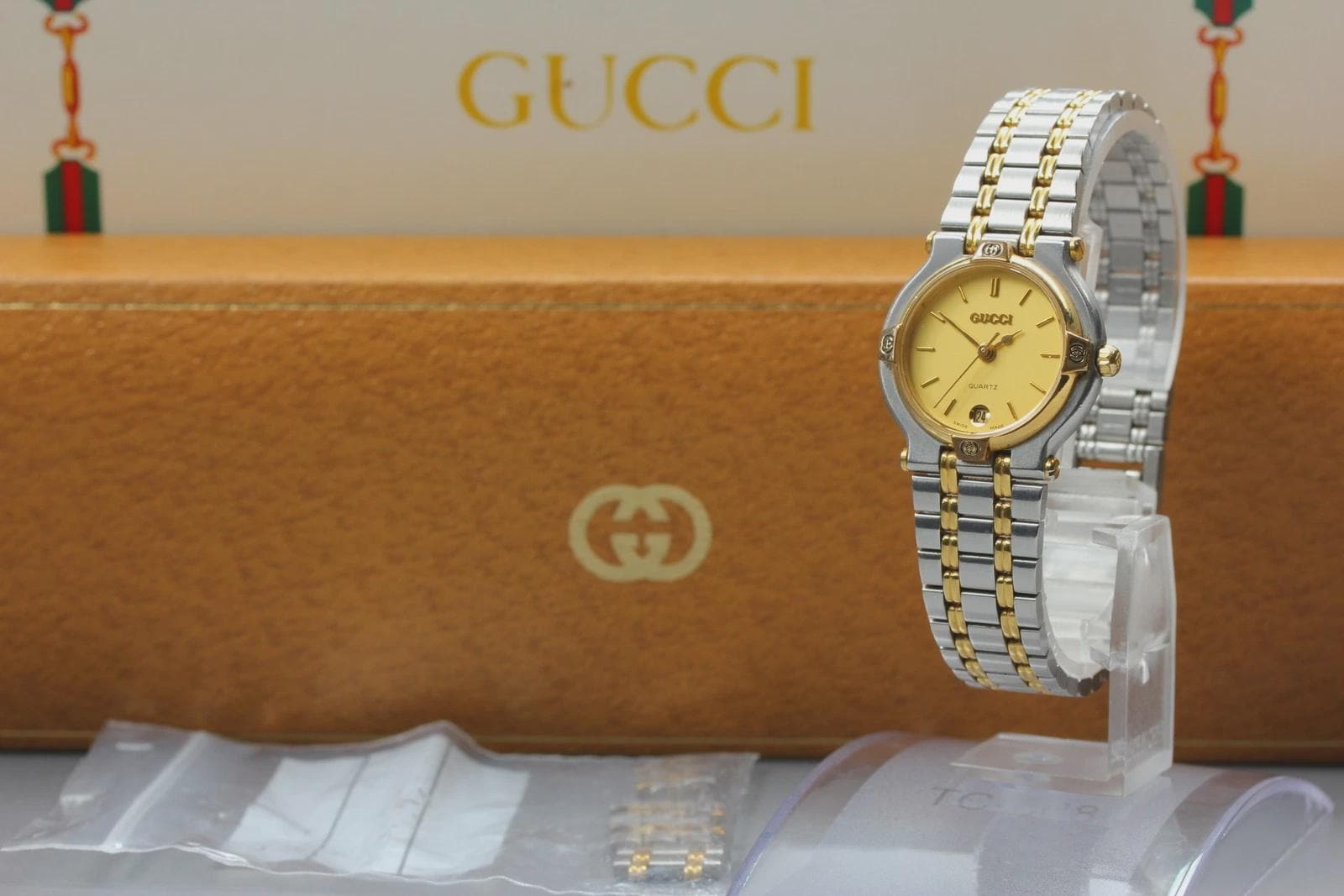 90s gucci watch - Etsy 日本
