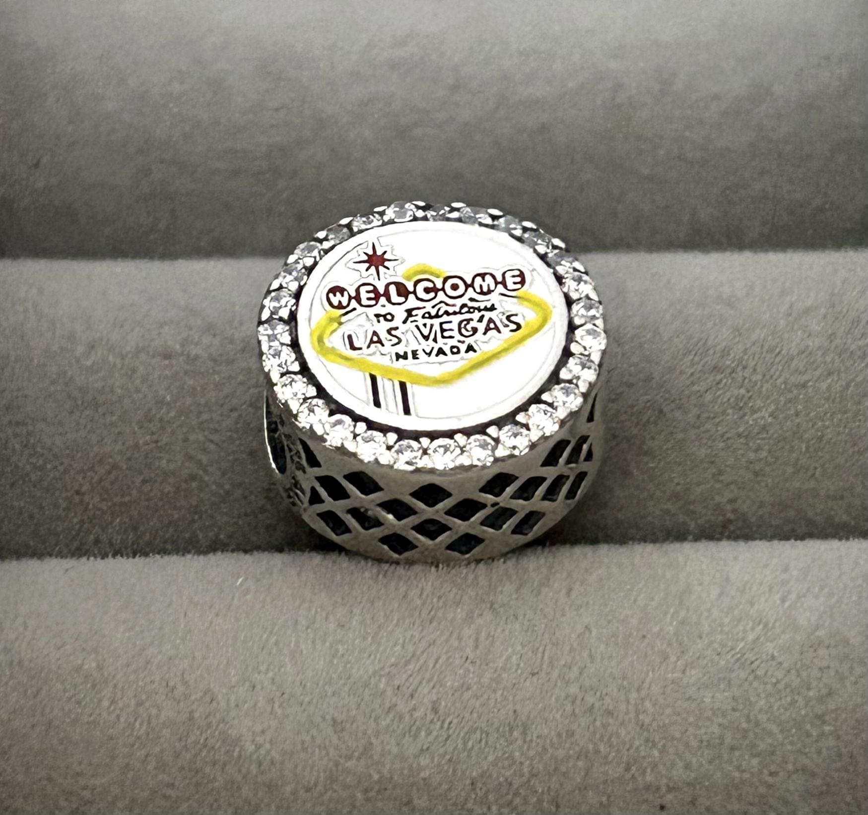 Pandora us charm - Etsy 日本