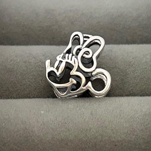 S925 Sterling Silver Disney Openwork Minnie Mouse Charm, Suitable for European-Style Bracelets image 4