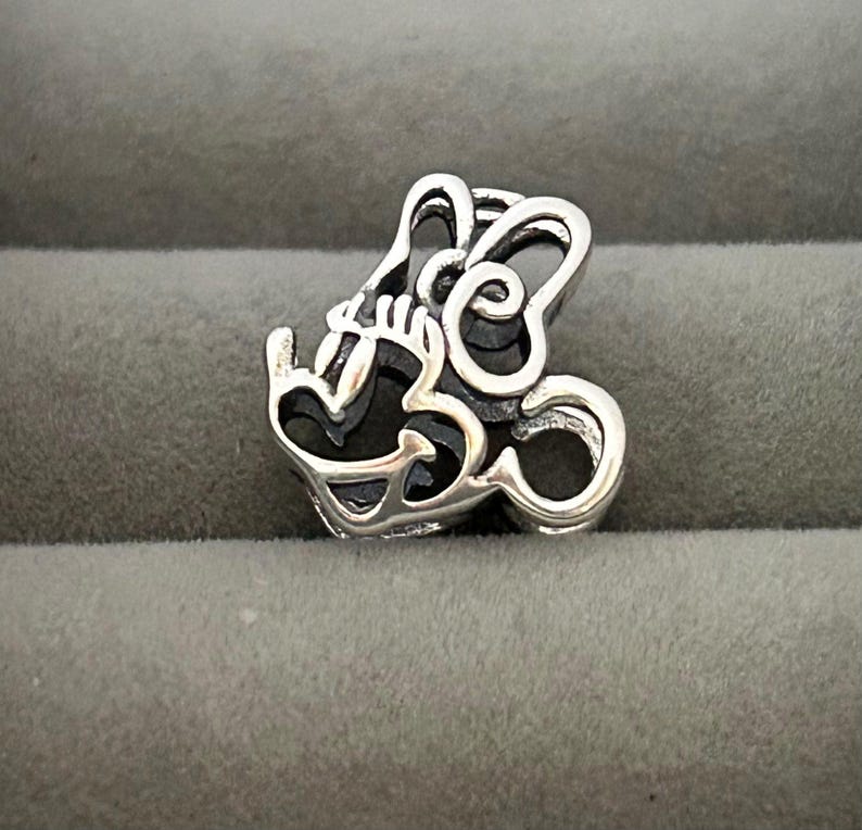 S925 Sterling Silver Disney Openwork Minnie Mouse Charm, Suitable for European-Style Bracelets image 4