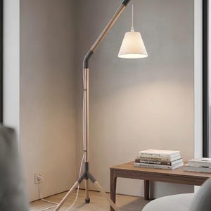 Handgemachte Holz Stehlampe | 3D-Druck Verbindungsstücke | Modulares Design | Wohnzimmer Leuchte