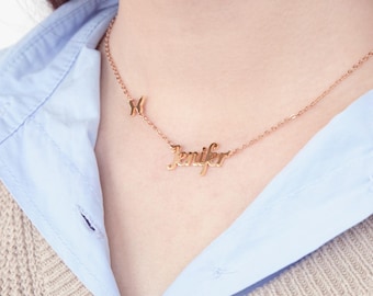 Collana a farfalla personalizzata: argento sterling, oro o oro rosa - incisione personalizzata