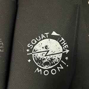 Squat the moon SQUATTERS RIGHTS patch esoterisk anarkist antar jag