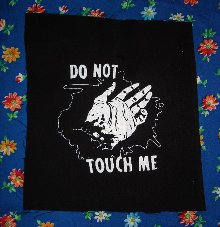 Aufnäher 'Don't Touch Me' / 'Berühre Mich Nicht' – Bestickt, 7,4x7,4 Cm | Zum Aufbügeln Oder Aufnähen