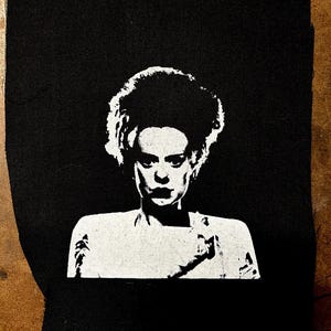 HORROR PATCH classic lady looking scary