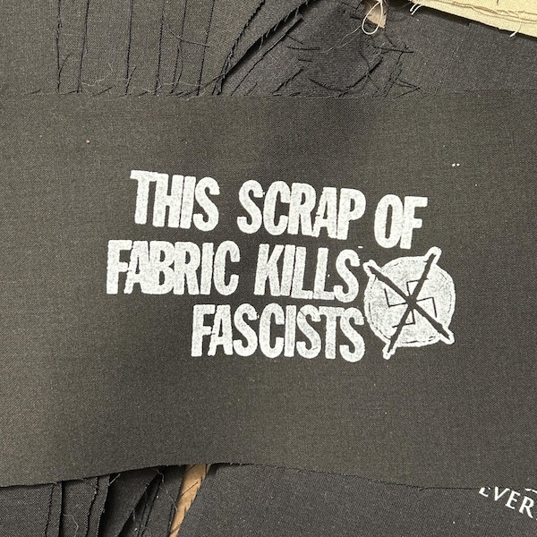 Este trozo de tela mata fascistas PARCHES anti fascista anti nazi punk como fword