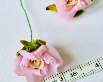 Tiny pink roses set of eight flowers