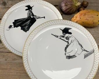 Hexen-Teller-Set, 2 Stk./19cm, handgedruckte Motive auf Vintageporzellan; Dekoration/Geschenk für Halloween, Zauberer, Magier, Okkult, Hexe