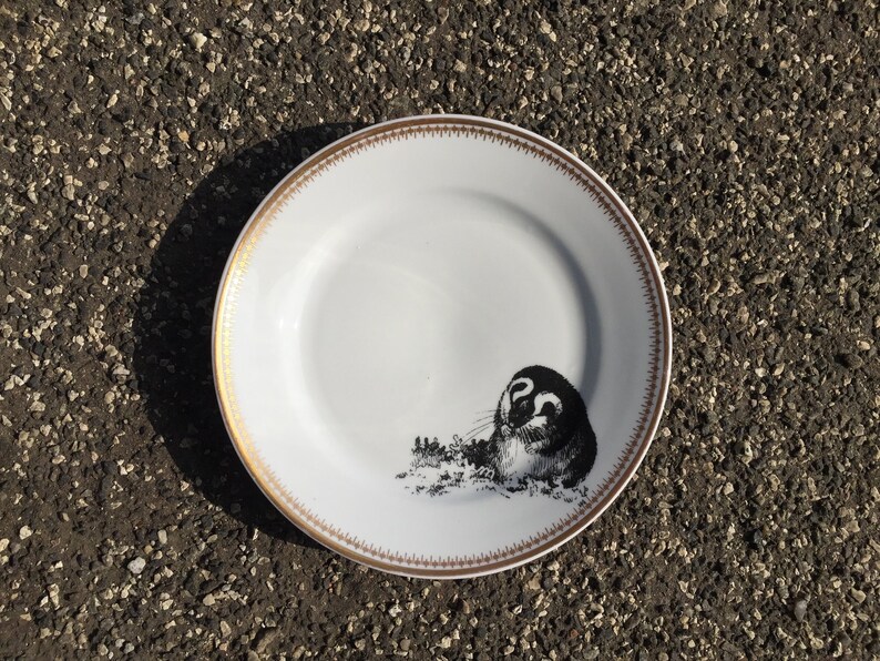lemming Plate Porcelain 21cm Vintageporcelain with handmade Silkscreen Print white with Goldrim