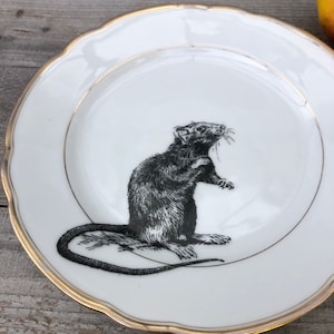 porcelain plate &quot;rat&quot;, aprox. 20cm, handprinted on vintageporcelain with goldrim, present for familiy and friends