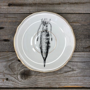 Miniteller „Squid“, ø ca. 14cm, hochwertiges Porzellan mit Goldrand & Siebdruckmotiv; Geschirr zum Essen, Schenken, Dekorieren, für Zuhause