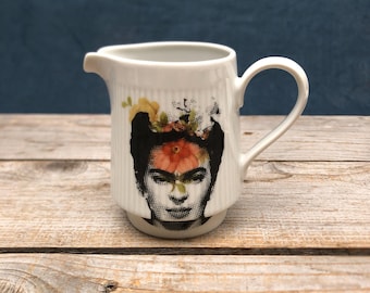 Frida Kahlo Vase, Vintageporcelain jug with floral decor and handmade Silkscreen Print; feminist art, gift for home and living, flowervase