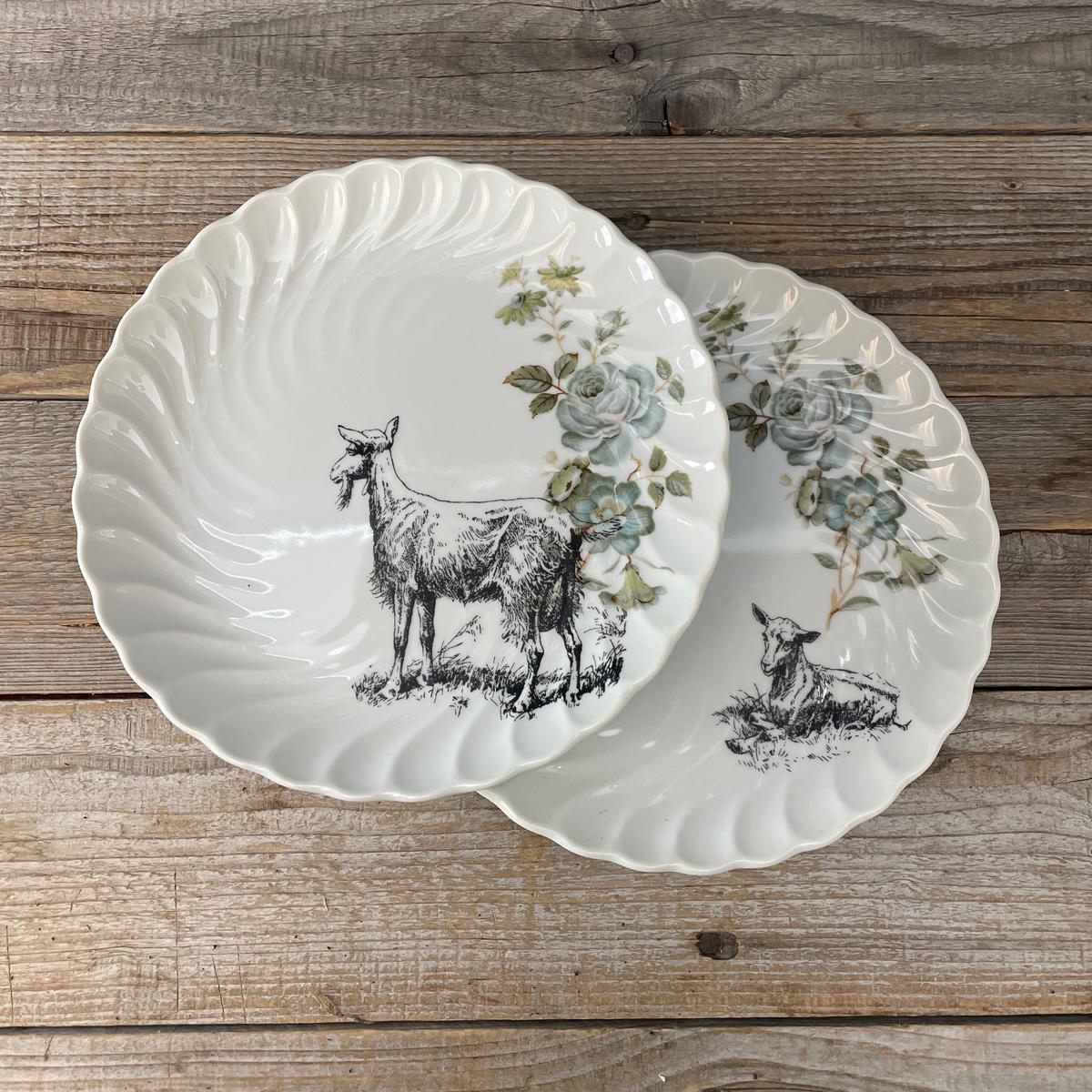 * antique plate ୨୧ * タペストリー アンティークプレート 2 Goat Plates, Hand-printed Vintage Porcelain With Texture, Approx