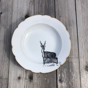 Porcelainplate &quot;Bambi&quot;/&quot;roe deer&quot;, 24cm, white with Goldrim (Vintage), handcrafted Silkscreen Print; dinnerware for pasta, soups, salads
