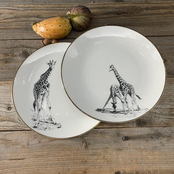 Giraffen-Teller, 2 handbedruckte Vintageporzellan-Teller, ø ca. 20cm;