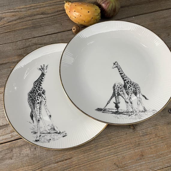 Giraffen-Teller, 2 handbedruckte Vintageporzellan-Teller, ø ca. 20cm;