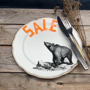 porcelainplate &quot;bear&quot;, 24cm, white with Goldrim, Vintage with Silkscreen Print, for dining, pasta, soup, salad or as a wallplate