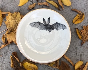 plate &quot;bat&quot;, 20cm, vintage porcelain with goldrim and handmade Silkscreen Print; homewares, decorating, dining, gift for Halloween