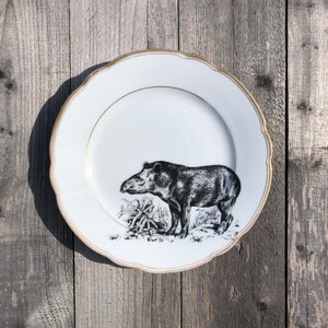 Tapir Plate, porcelain with goldrim (vintage) and handcrafted motif; for serving, dining and decoration, gift