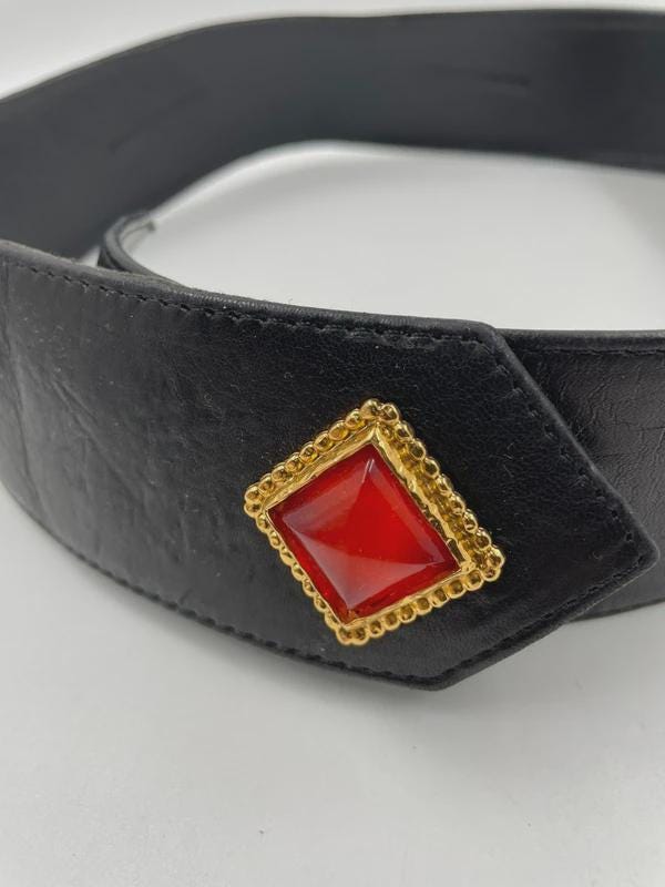 Édouard Rambaud Paris Vintage Set – Leather Belt & Baroque Tassel 