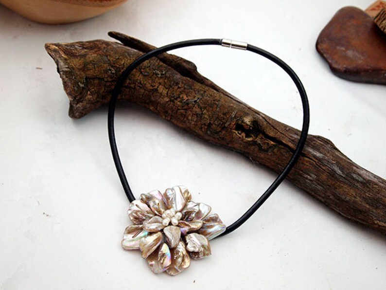 Valentine/'s Day Gift Floral Bib Statement Necklace Unique Flower Chunky Necklace June Birthday Gift Bold Accessories