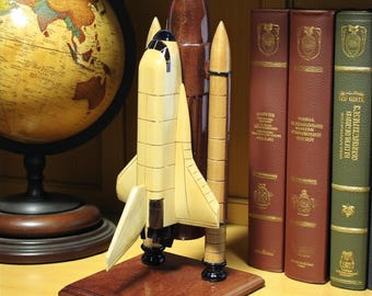 マッチボックス スペースシャトル オービター ダイキャスト 1/64