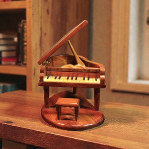 Handcrafted Wooden Grand Piano Model | Mahogany Miniature Piano Decor | Music Lover Gift & Home Display