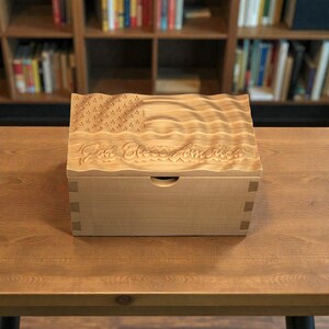 Customize Minimalist Wooden Keepsake Box | Personalized Engraved Maple Chest | Gift for Him
