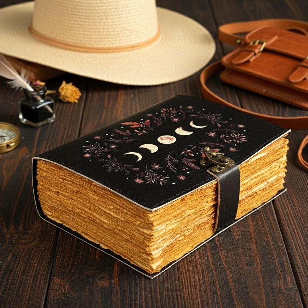 Journal en cuir phases de lune - grimoire wicca fait main, livre des ...