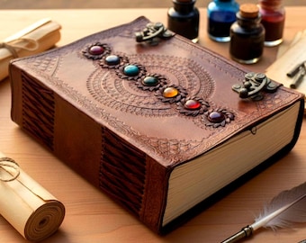 Diario de cuero hecho a mano con los siete chakras, Libro de las Sombras, Cuaderno de bocetos y Grimorio.