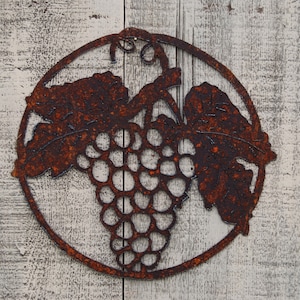 Wine Grapes Wall Hanging Grapevine Bunch of Grapes Wall decor