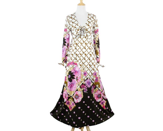 1970s Floral Print Hostess Dress Keyhole at Chest