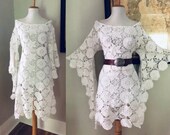 Bell Sleeve Vintage 70s White Crochet BoHo wedding Mini dress Hippie Desert Wedding Dress 1970s Sheer LACE Angel Sleeve MiNi Festival Dress